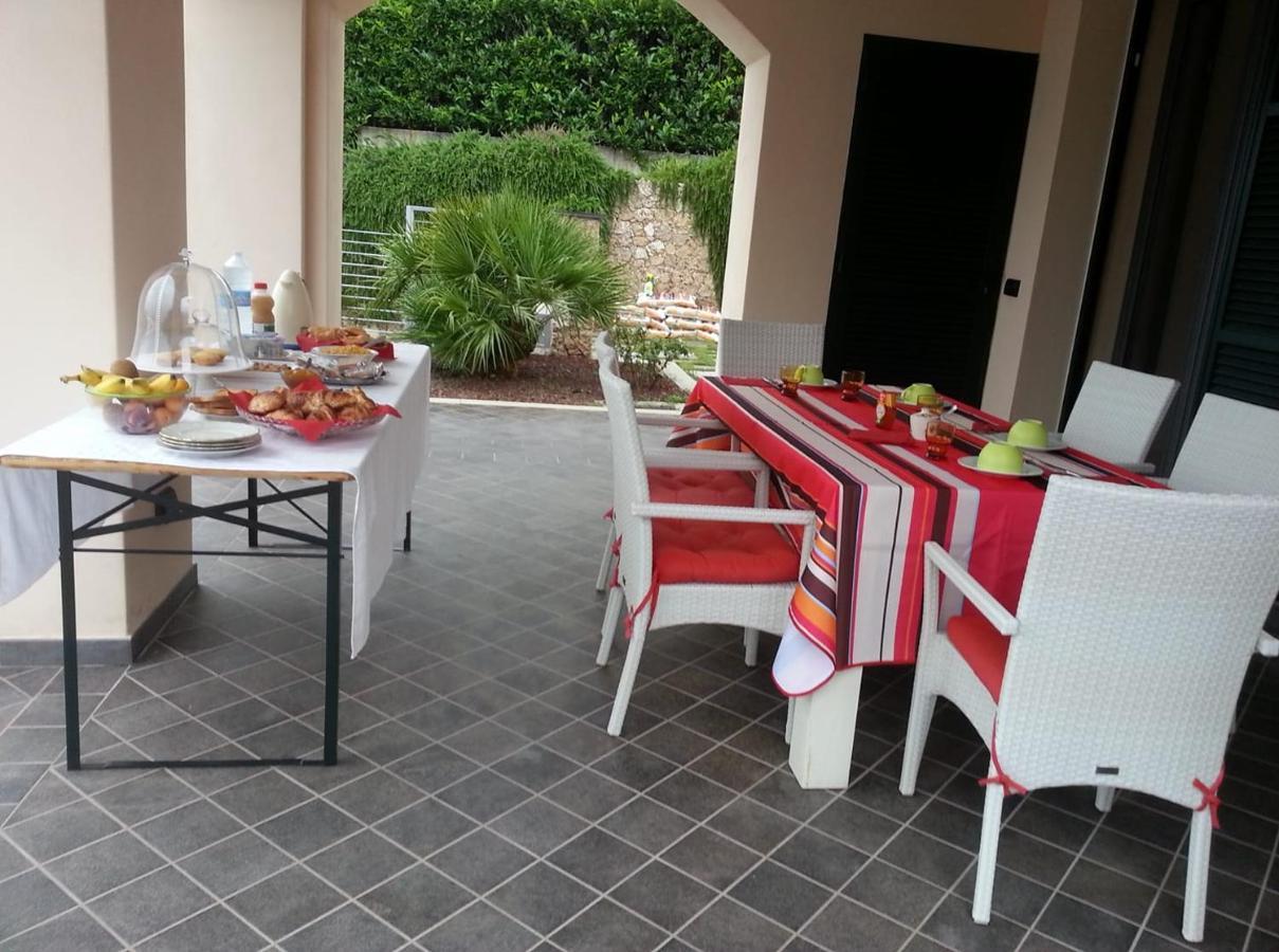 Suite Con Vista Vezzi Portio Екстериор снимка